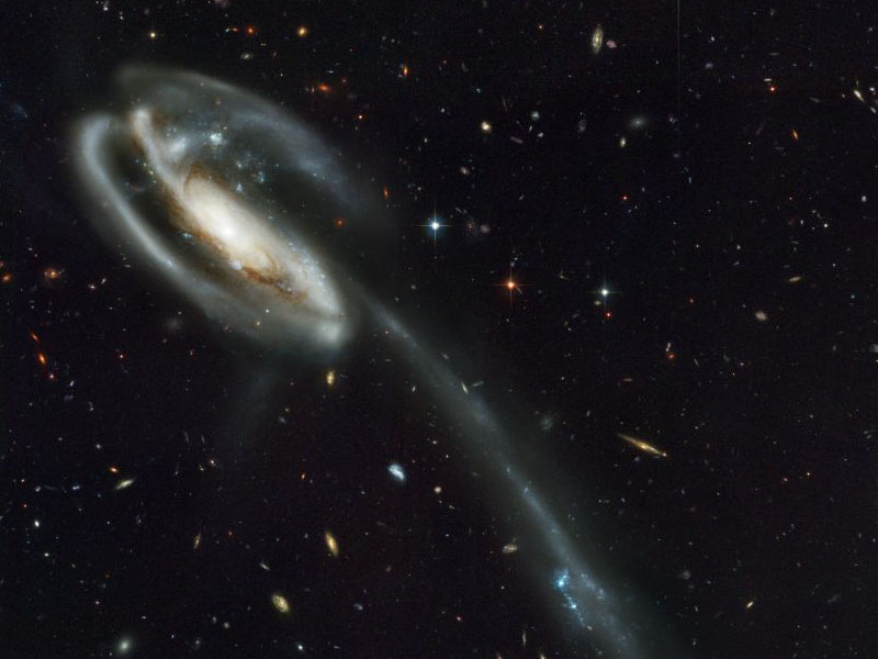 apod_2006_323_20190227_1098533327.jpg